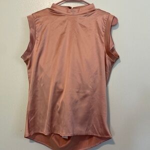 Cbr Exclusive sleeveless button open back peach satiny look shirt size small nwt